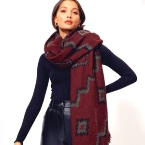 Aritzia WILFRED Diamond Mosaic Fringe Scarf Blanket Blue Balsamine/Burgandy Wool